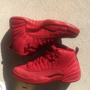 Gym red jordan 12s